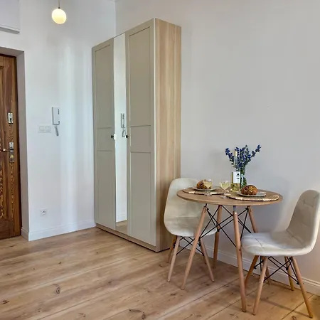 Piekary In The Old Town Of דירה פוזנן