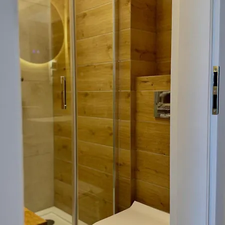 Apartament Piekary In The Old Town Of